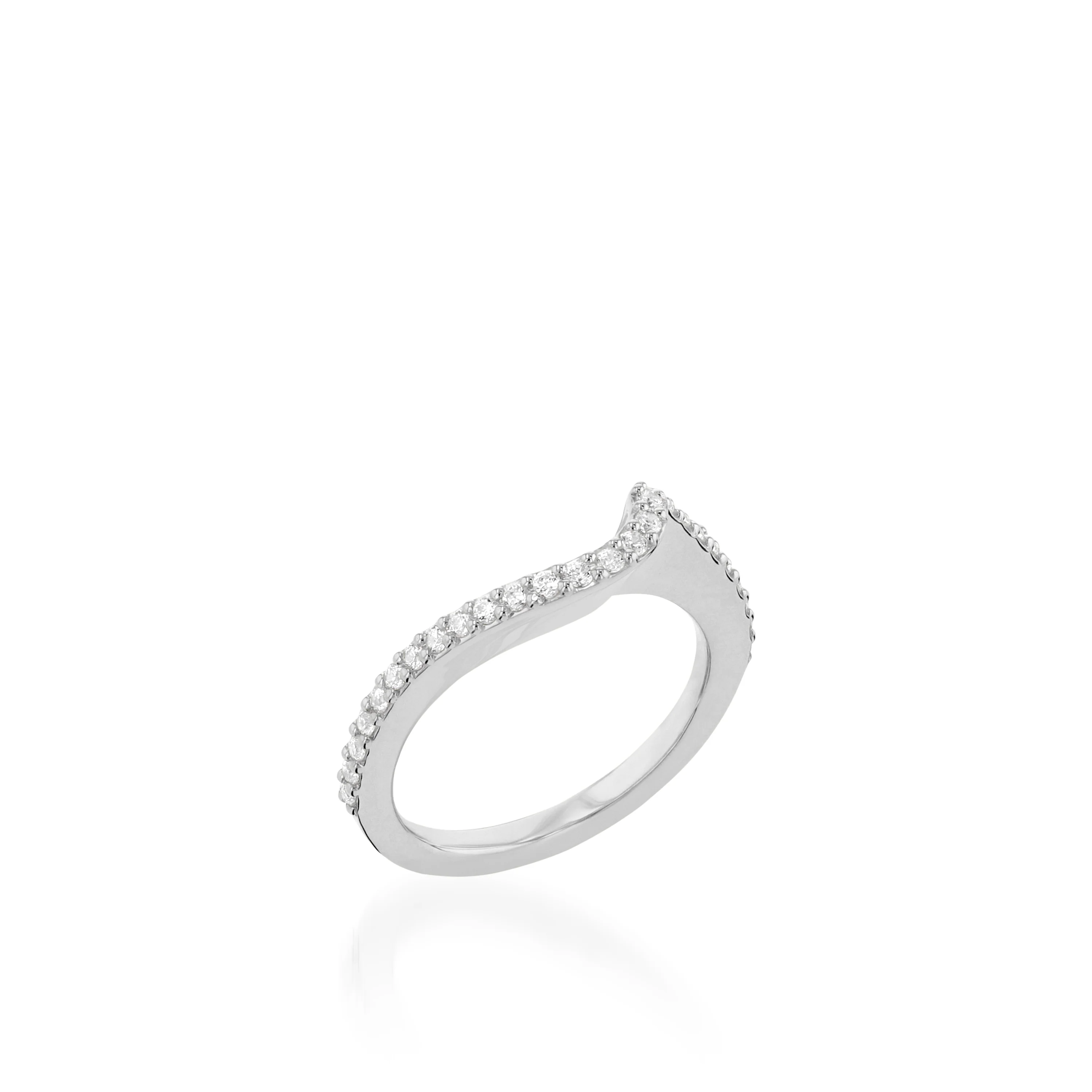 Apropos Aire Wedding Band