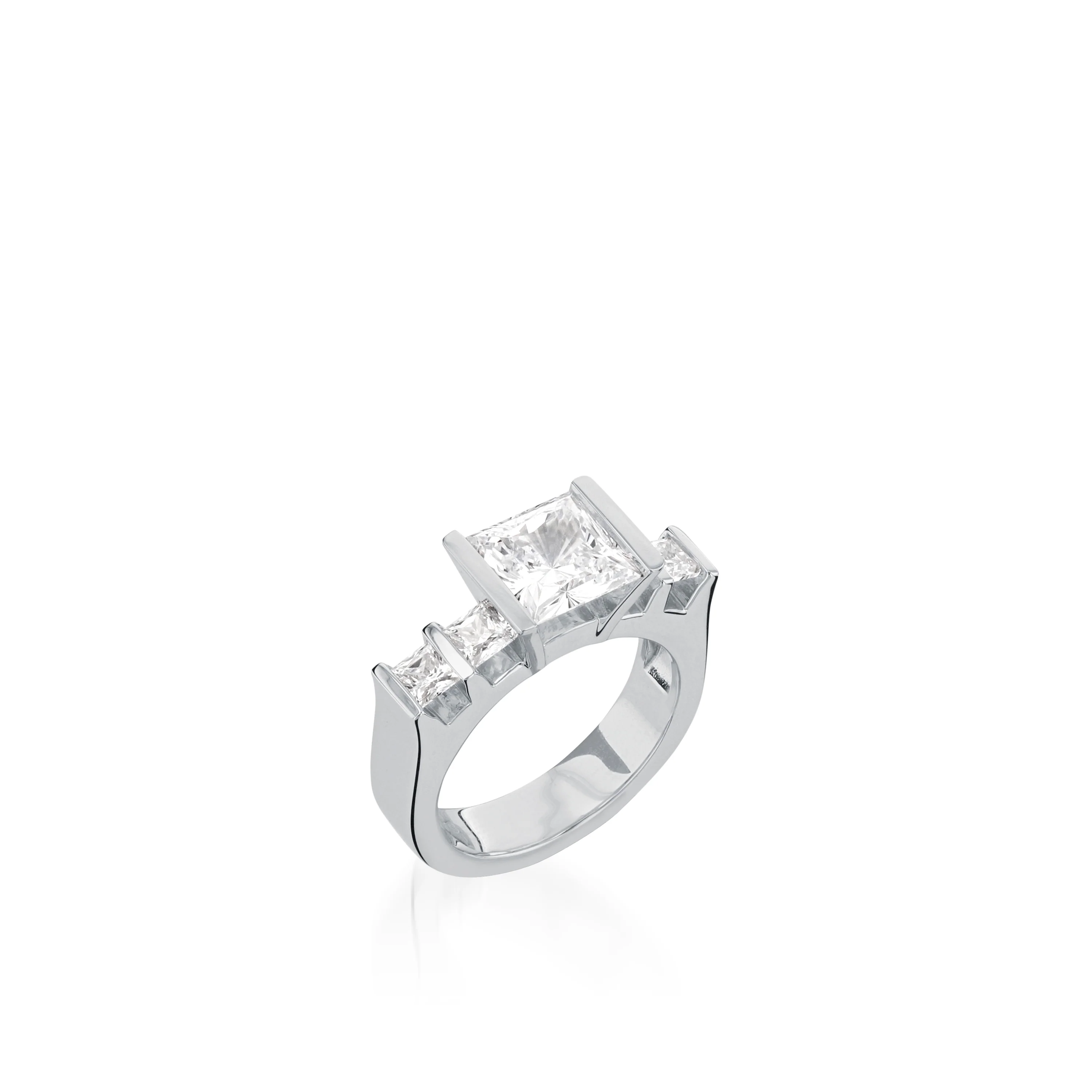Avanti White Gold Engagement Ring