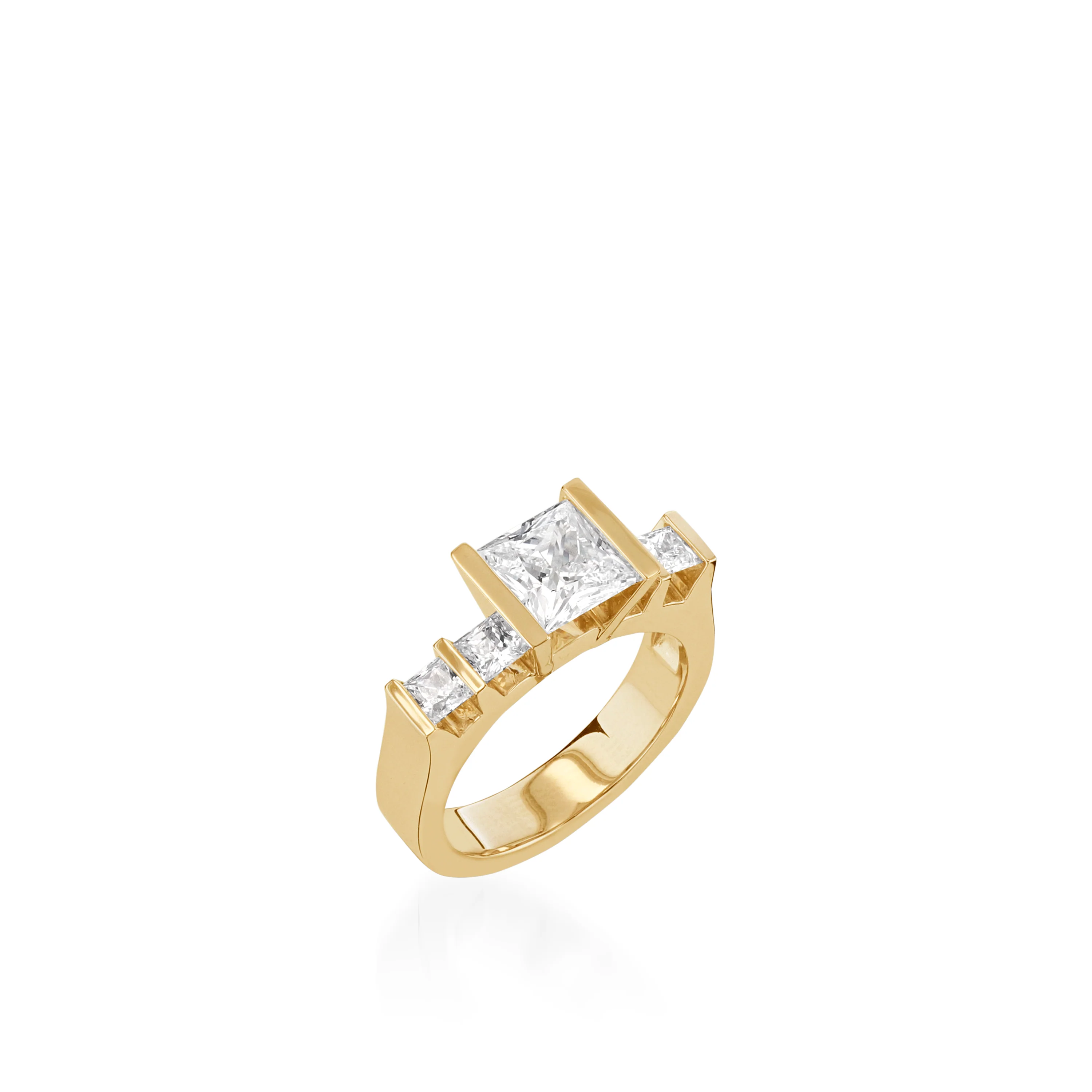Avanti Yellow Gold Engagement Ring - Image 3