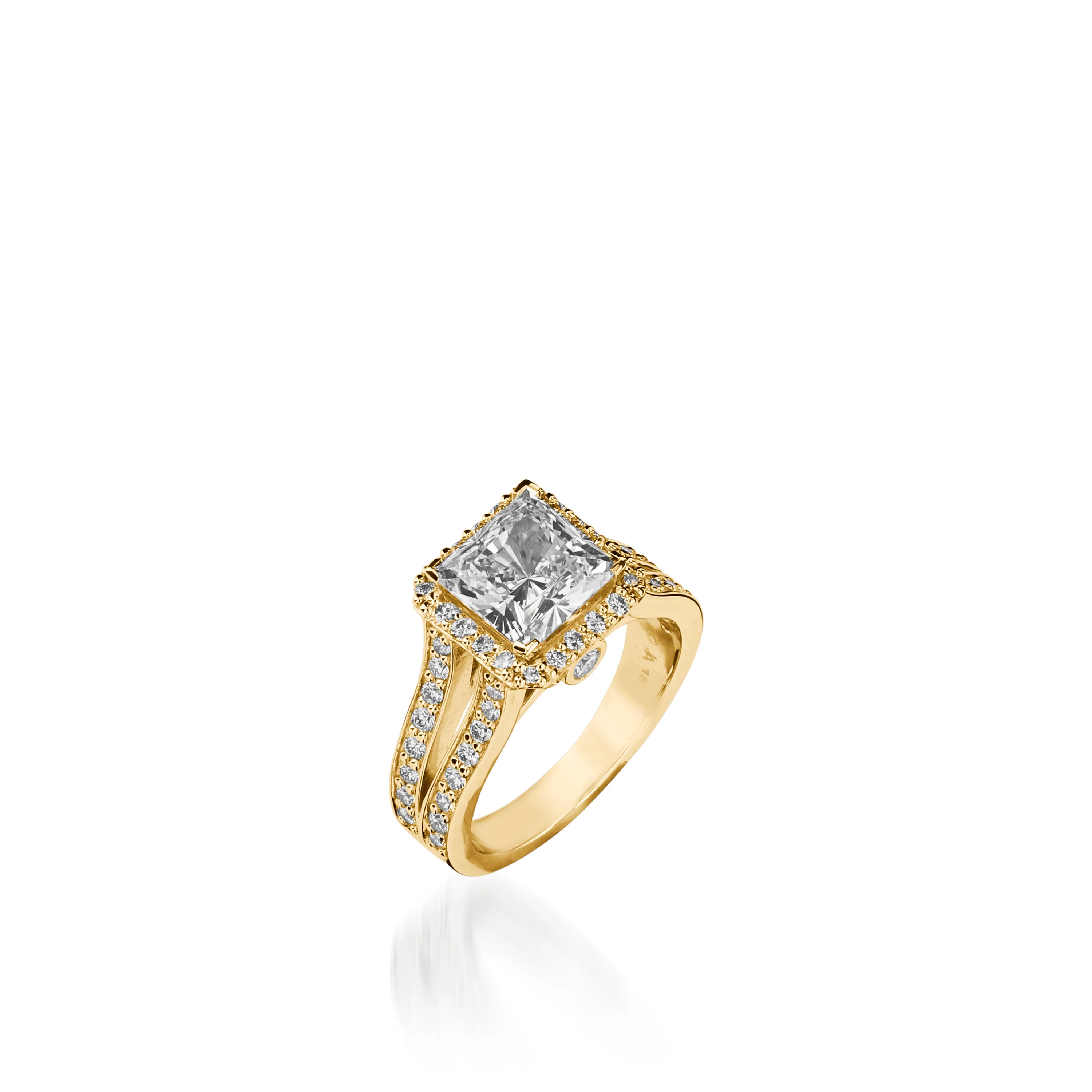 Chiffon Princess Cut Yellow Gold Engagement Ring - Image 4