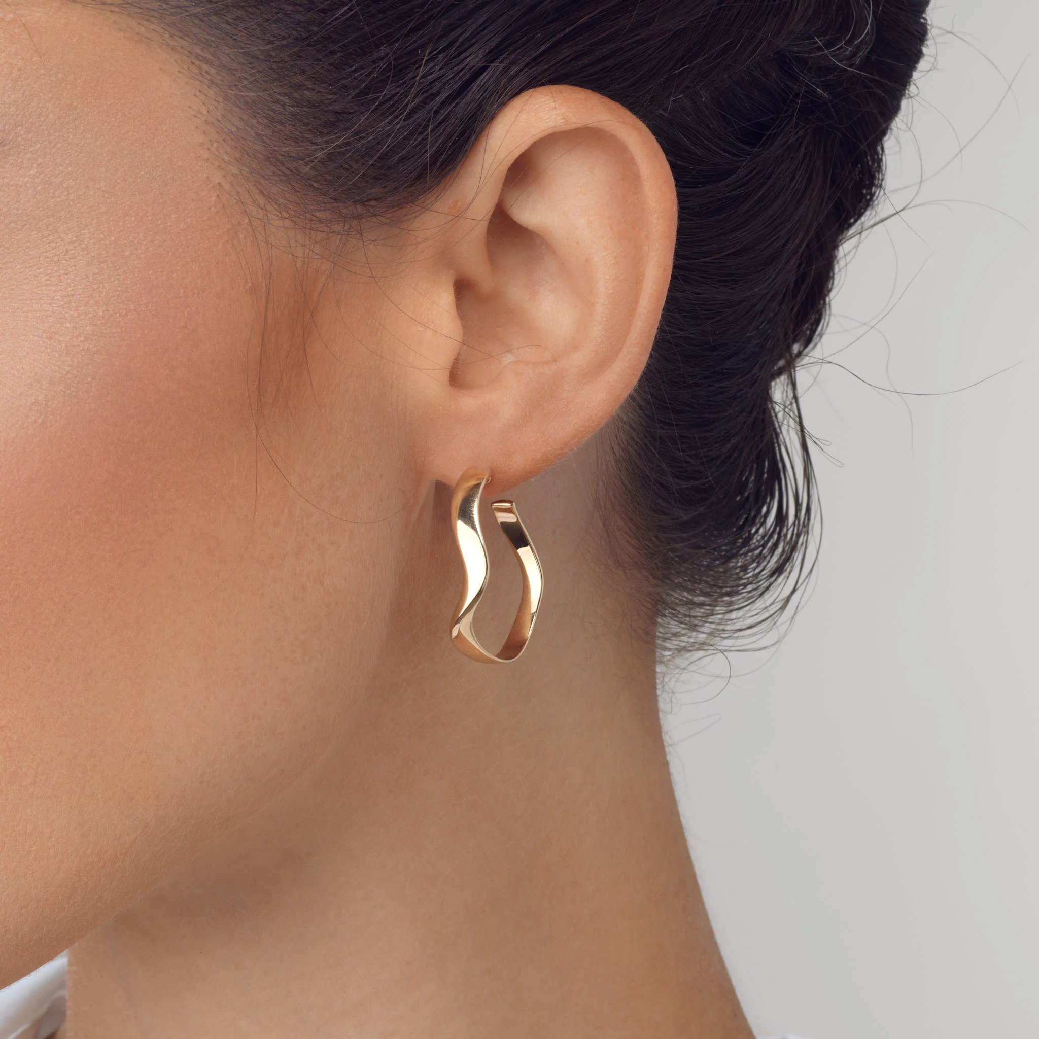 Dallas Hoop Earrings - Image 4