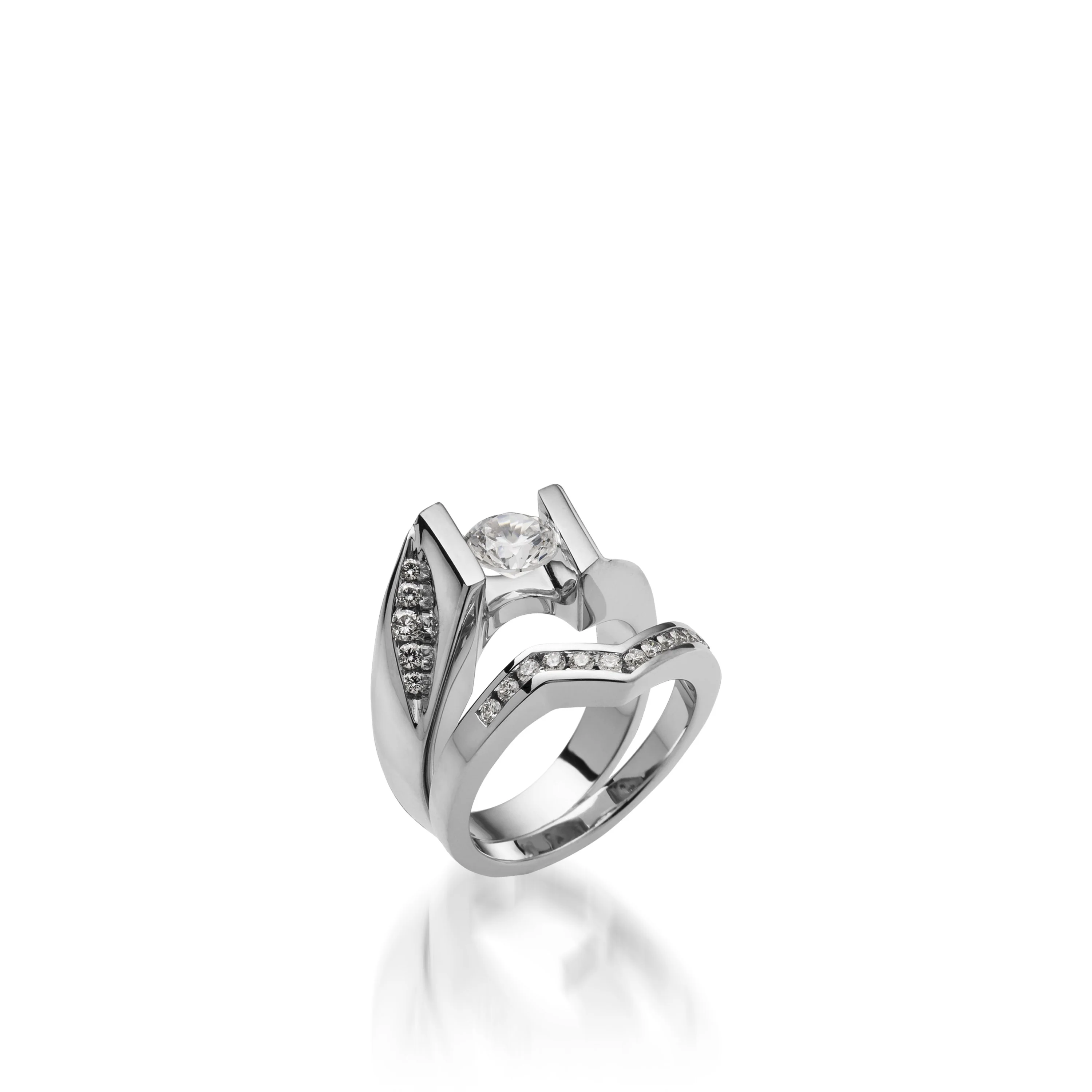 Episode White Gold Engagement Ring - Image 2