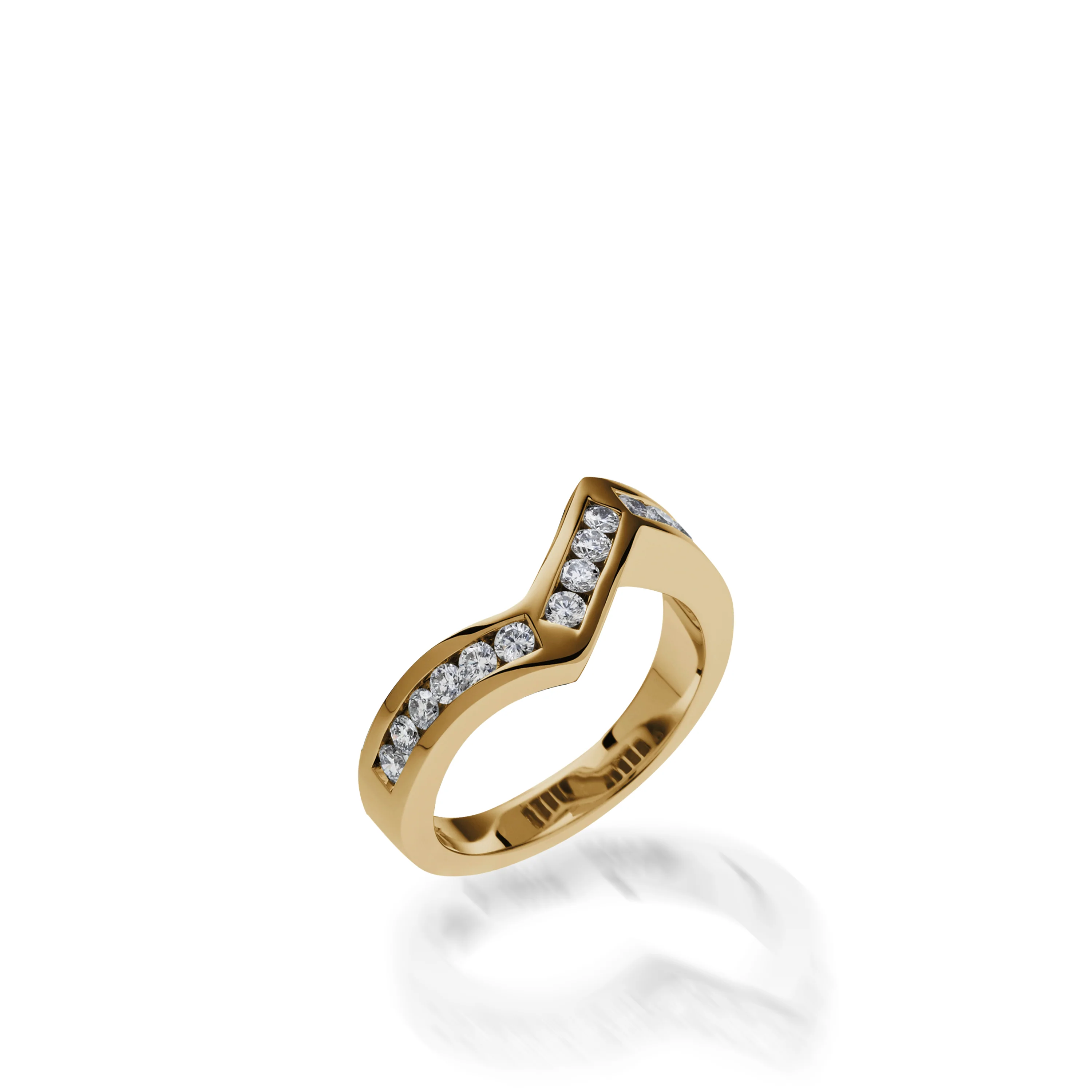 Intrigue Round Brilliant Diamond Wedding Band - Image 2