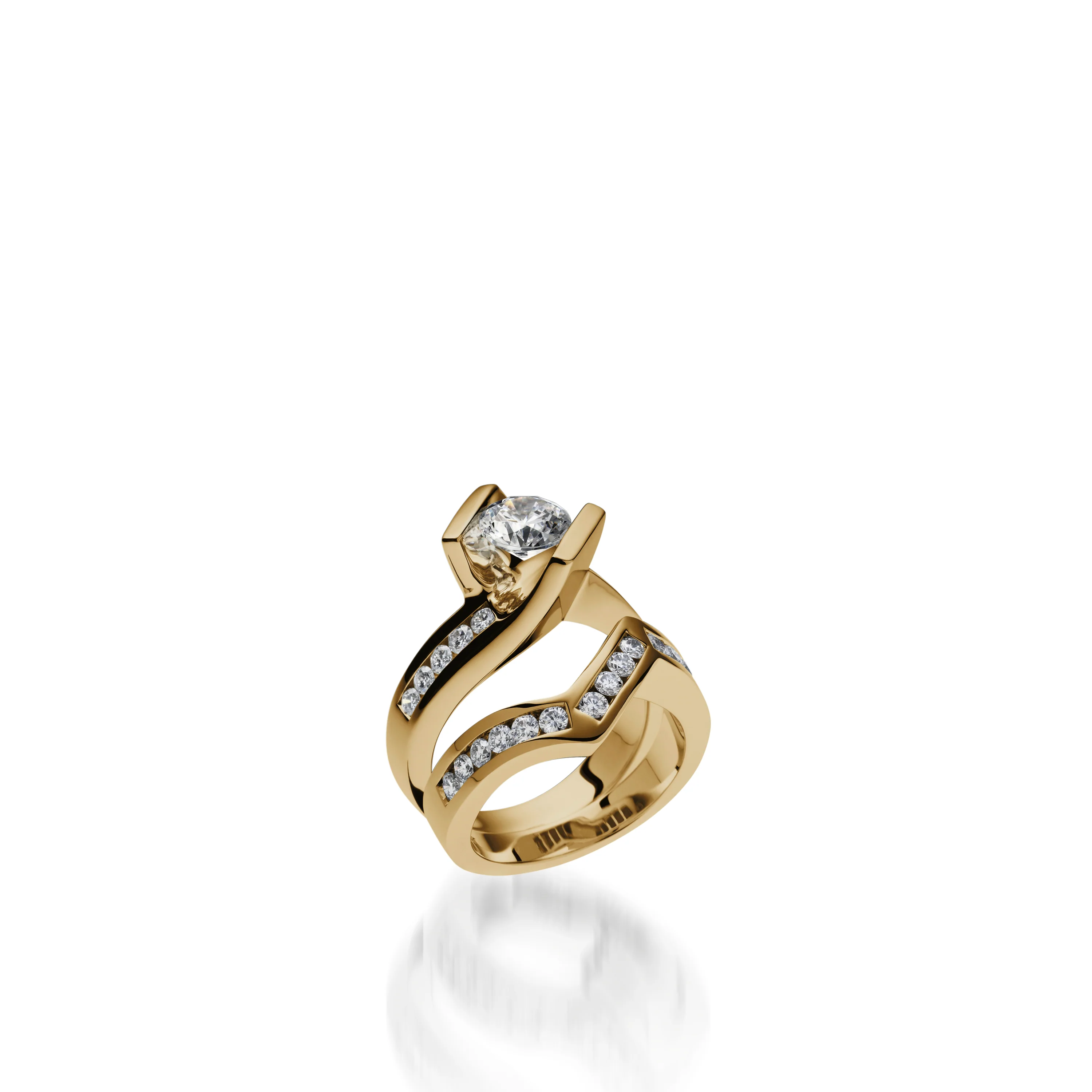 Intrigue Round Yellow Gold Engagement Ring - Image 4