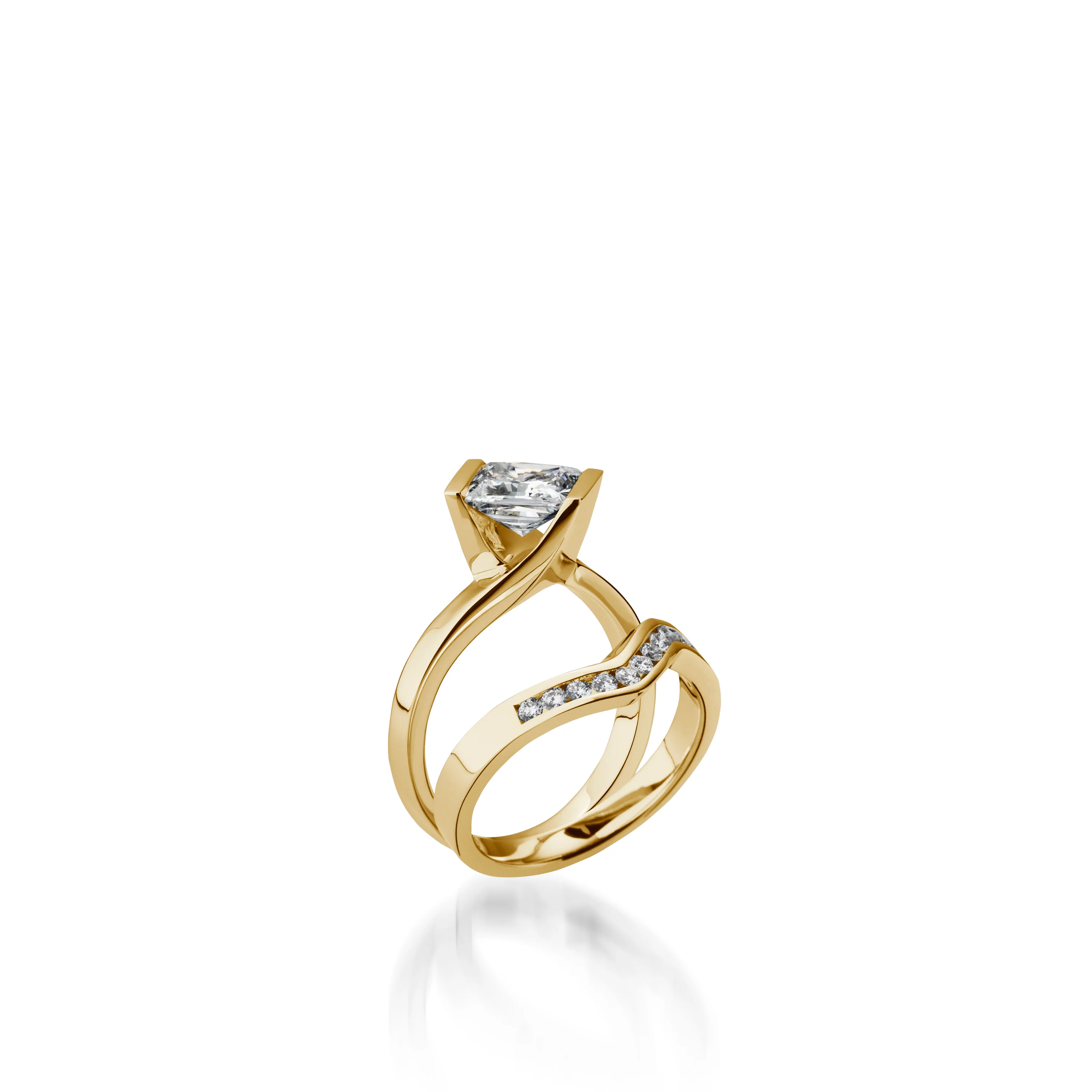 Intrinsic Princess Cut Yellow Gold Engagement Ring - Image 2