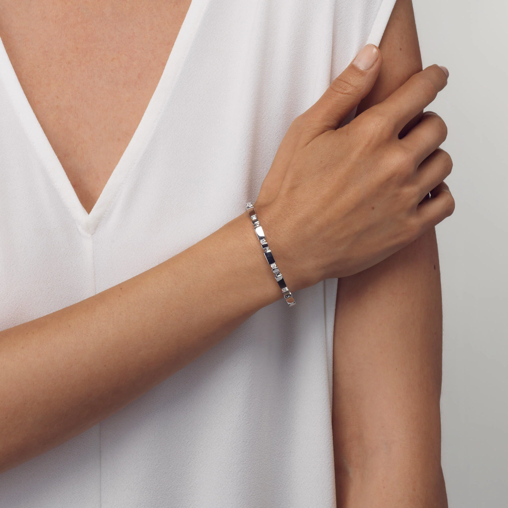 Orion 0.8 Carat Diamond Tennis Bracelet - Image 4