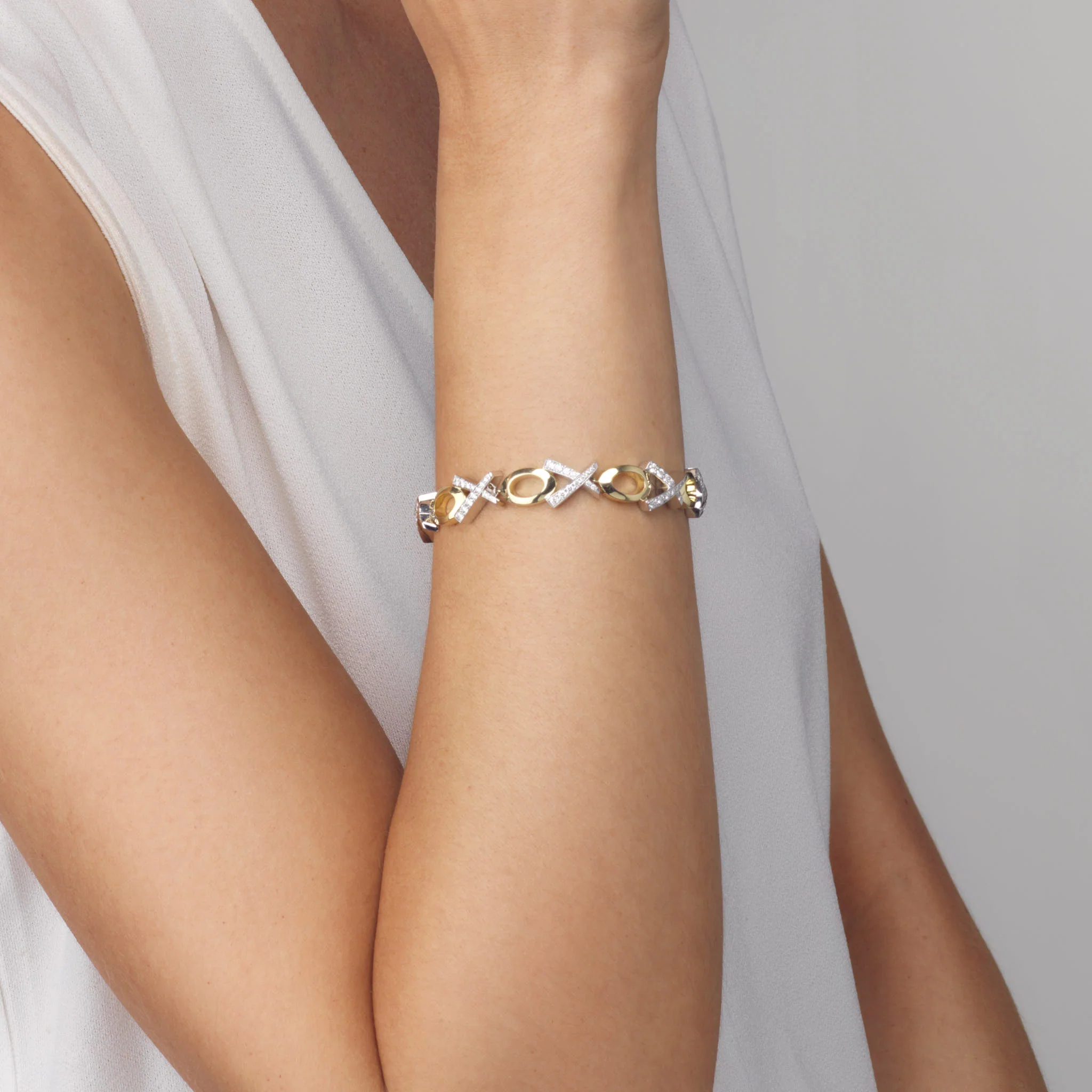 Paris X/O Diamond Bracelet - Image 6