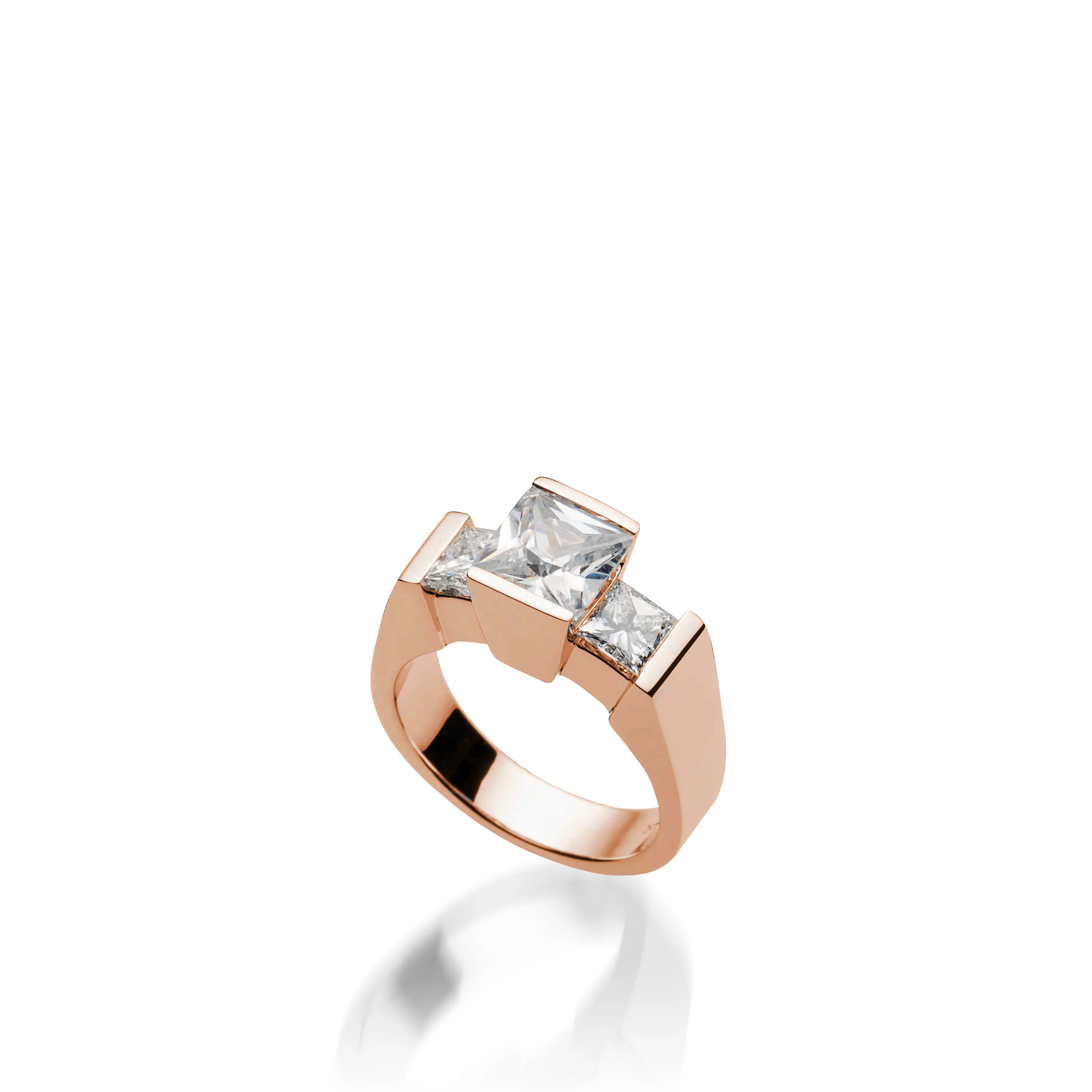 Ventana White Gold Engagement Ring - Image 5