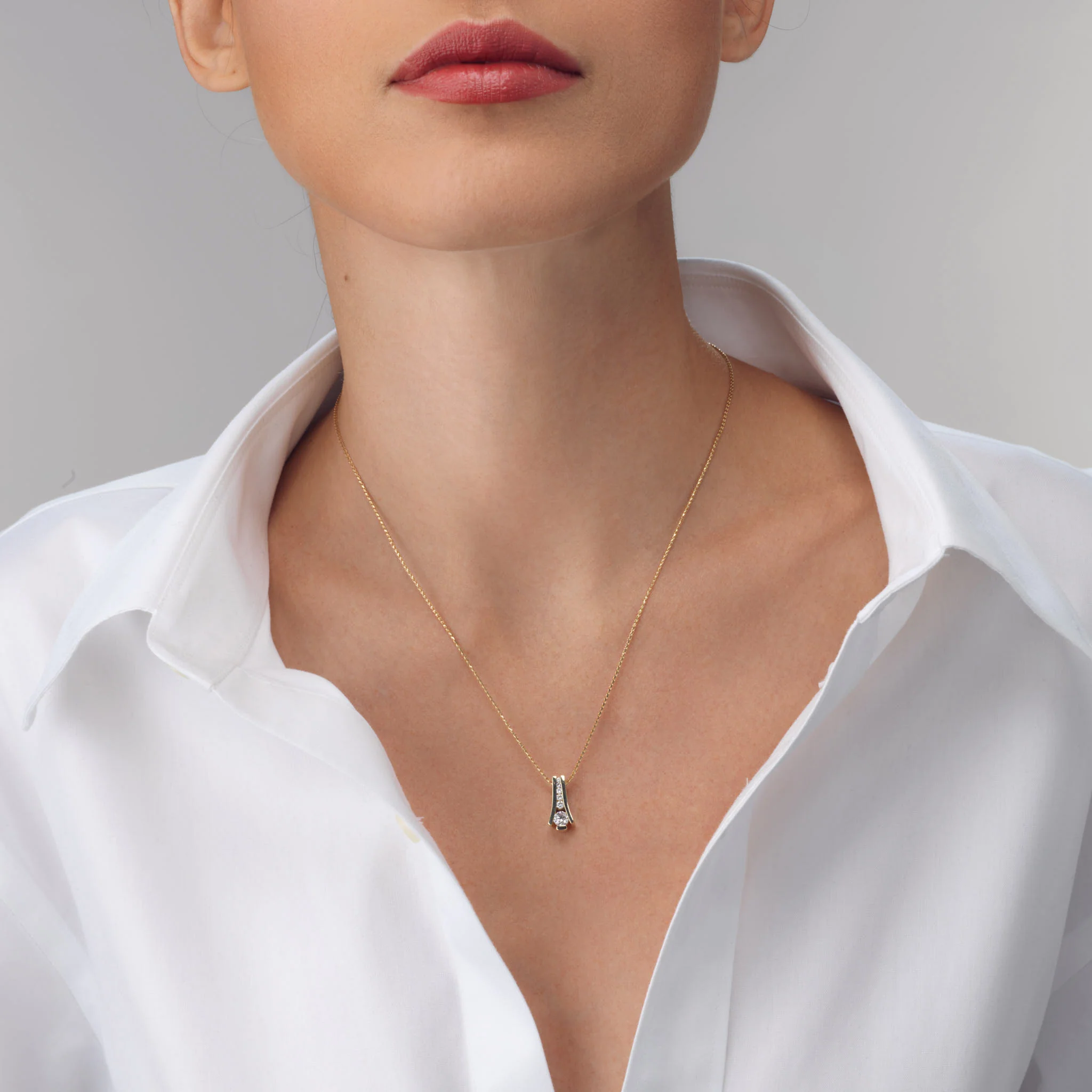 Venture Diamond Pendant - Image 4